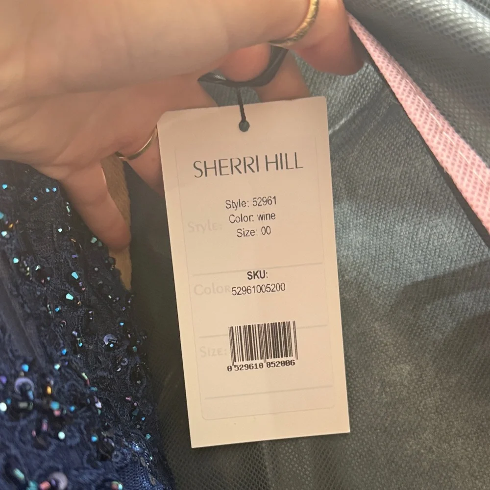 Sherry hill navy strapless - Picture 4 of 4